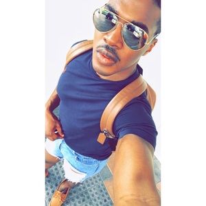 Meet your Posher, Henry